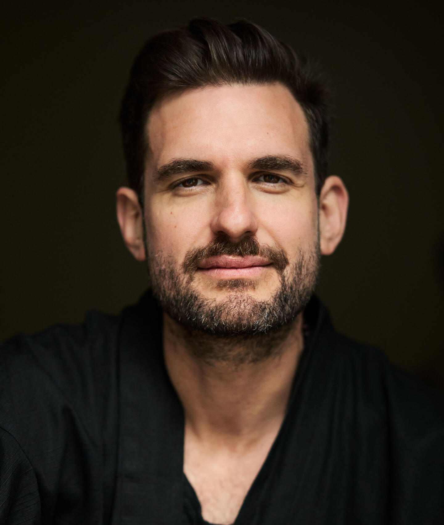 Portrait of Shantam, co-lead and plant medicine ceremony facilitator at the 5Rhythms & Plant Medicine Retreat in Alentejo, Portugal.